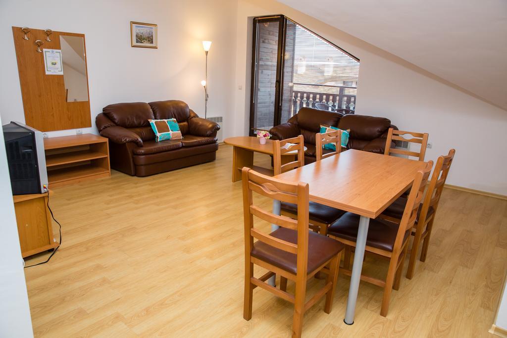 Three Mountains Penthouse Apartment 647 Razlog Eksteriør bilde