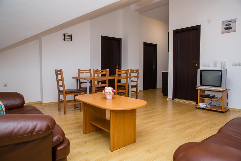 Three Mountains Penthouse Apartment 647 Razlog Eksteriør bilde